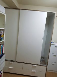 【家具組立て代行サービス】埼玉県新座市でIKEAワードローブ組立て